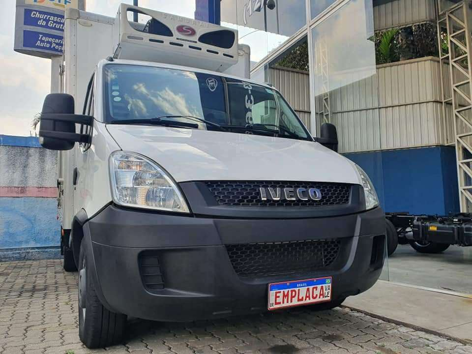 Placa Mercosul instalada - foto 1